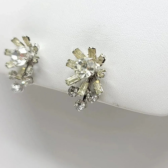 Coro Silver Tone Rhinestone Floral Adjustable Screwback Earrings Vintage - Picture 3 of 5